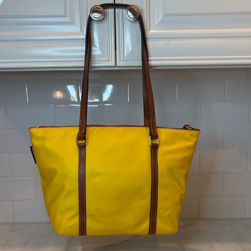 Dooney & Bourke Bag Purse Handbag Pocketbook Wayfarer Zip Tote Bag - Picture 4 of 16